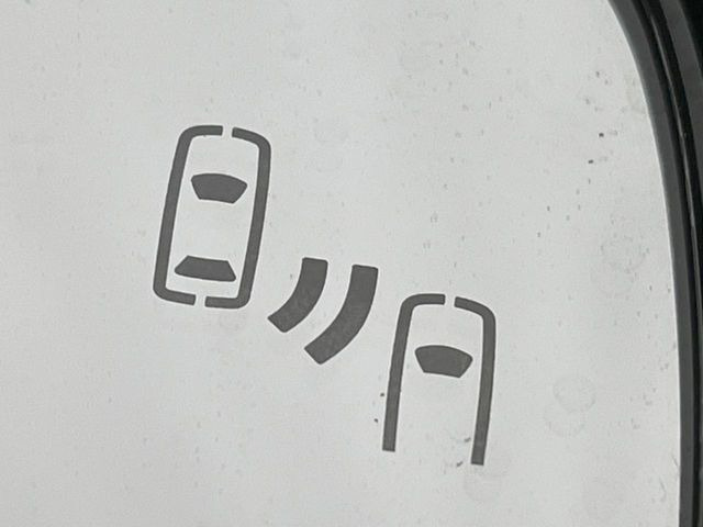 �y�p�m���~�b�N�r���[���j�^�[�z��p�̃J�����ɂ��A�ォ�猩���낵���悤�Ȏ��_��360�x�N���}�̎��͂��m�F���邱�Ƃ��ł��܂����c�񒓎Ԃ╝�񂹎��Ɋ��􂵂Ă���܂���