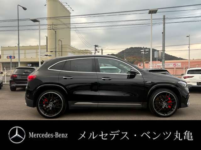 GLAクラスAMG GLA45 S 4マチックプラス 4WD