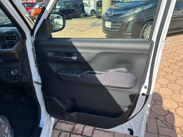 ���W����ɂ͍��i���̒��ÎԂ�V�Ԃ��������ł����W���䐔100��̑�^�W����֐��񂲗��X����������