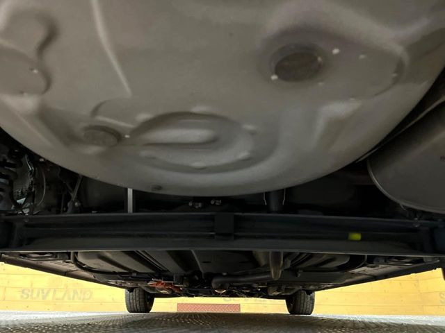 下回りがきれいなうちに、防錆加工の施工がオススメ。降雪地域はもちろん、沿岸部にお住いの方や、趣味でマリン・ウィンタースポーツをされる方にご好評いただいております。