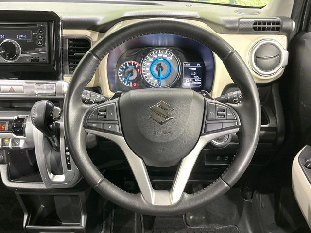 �y�����v�����X�e�A�����O�z�㎿�Ȋv���g�p���邱�ƂŁA��ɂ����������݂ƂĂ��^�]���₷���n���h���ł���