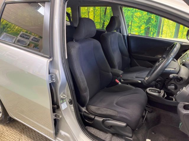 �^�]�ȃV�[�g���͎g�p�������Ȃ��A�ǍD�ȏ�ԂƂȂ��Ă��܂��B���J�Ɏg���Ă������Ƃ��悭�킩��܂��ˁB