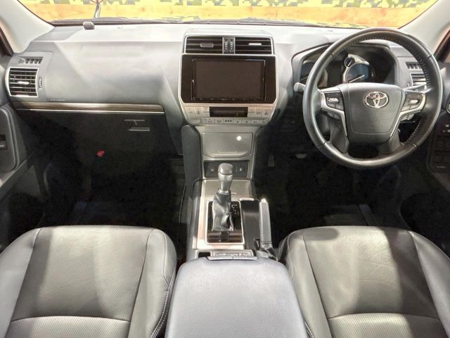 グループ総在庫数約30,000台!!全国の系列店からメーカー・車種問わずご紹介出来るので、あなたにピッタリのお車が見つかるはずです♪まずはお問い合わせ下さい☆