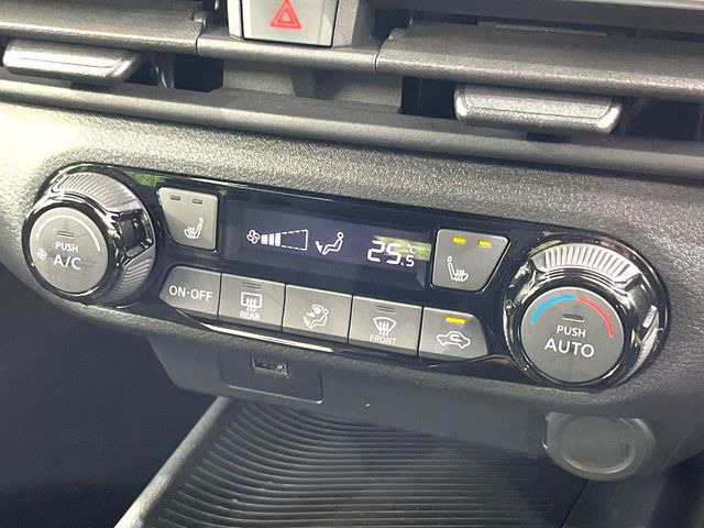 �y�V�[�g�q�[�^�[�z�������ɏd�󂷂�V�[�g�q�[�^�[!�G�A�R����葁�����܂��Ă����̂Ŋ�����̐l�����S�ł��ˁ�G�A�R���̉����͊������邩����A�Ƃ������ɂ����������߂ł��B