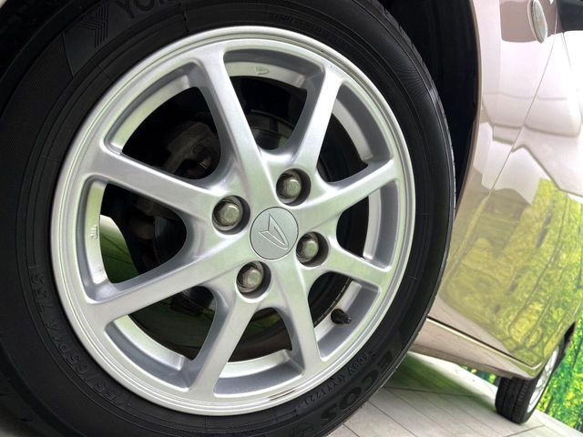 �y����14�C���`�A���~�z�C�[���z�O�ςɃ}�b�`���������A���~�z�C�[���𑕒����Ă���܂��B�e��ЊO�A���~�z�C�[����A�X�^�b�h���X�^�C�����戵�����Ă���܂��B���񂲑��k����������