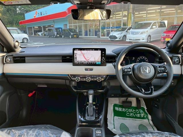 ヴェゼル1.5 e:HEV Z プレイパッケージ