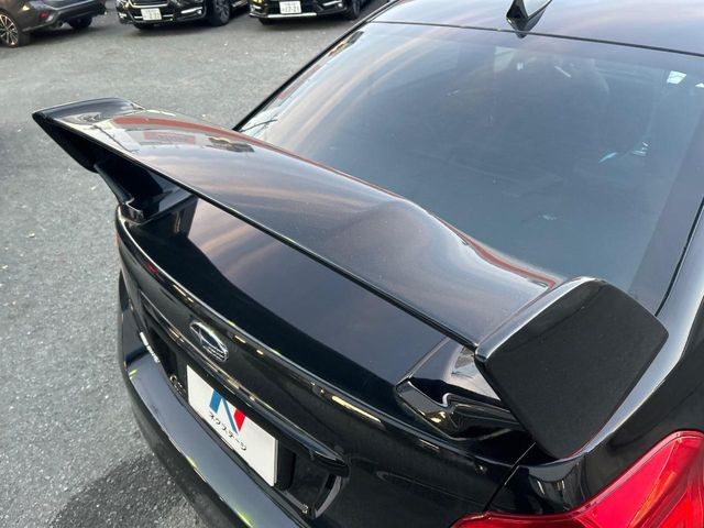 �y��^�����X�|�C���[�z�X�|�[�c�J�[�炵�����O�b�ƈ�������^�����X�|�C���[�𑕒��􍂑����s���̃X�^�r���e�B(���s���萫)����ɖ𗧂��܂��B