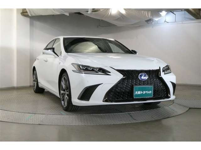 ES300h Fスポーツ