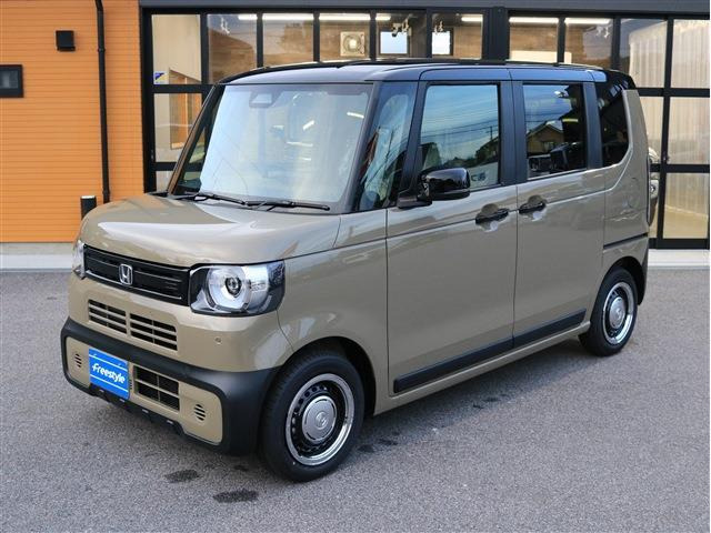 N-BOXジョイ ターボ 2トーン