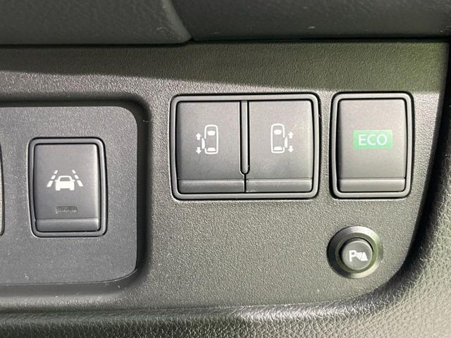 �y�����p���[�X���C�h�h�A�z�X�}�[�g�L�[��^�]�Ȃ̃X�C�b�`�Ō�ȗ����X���C�h�h�A�̊J���\���d��������͂����ăh�A���J����K�v�������A�����Ȃ��q�l�ł��ȒP�ɊJ���߂ł����K�ł���