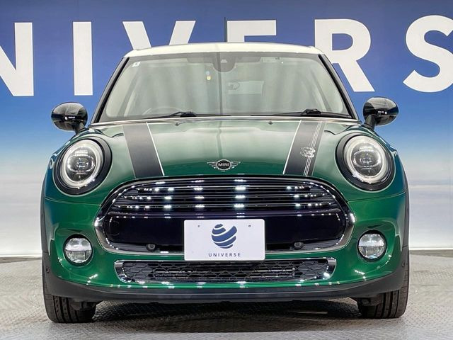 �������x�̃K���X�疌�ŝ����͂������A�㎿�ȃc���E����������B���O����_���J�����؂Ȉ��Ԃ�ی삵�A�F�����E�򉻂�h�~�B�u�e�X�v���b�V���R�[�g�v�A�u�e�v���~�b�T�R�[�g�v���炨�I�т��������܂��B