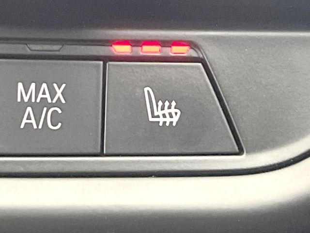 ���t�����g�V�[�g�q�[�e�B���O:�^�]�ȁE����ȋ��ɎO�i�K�Œ��߂��\�ȃV�[�g�q�[�^�[�𑕔����Ă���܂��B�G�߂��킸���K�ɂ��g�p���������܂��B