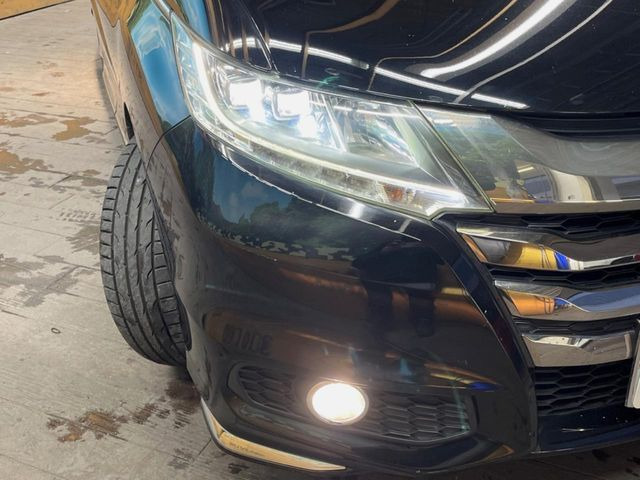 �yLED�w�b�h���C�g�z���V����ԑ��s�����ǍD�Ȏ��E���m�ۂ����S���ĉ^�]�ł��鍂�P�xLED�w�b�h���C�g�𑕔�!�_�����x�������A����d�͂��}�����Ă��܂��B