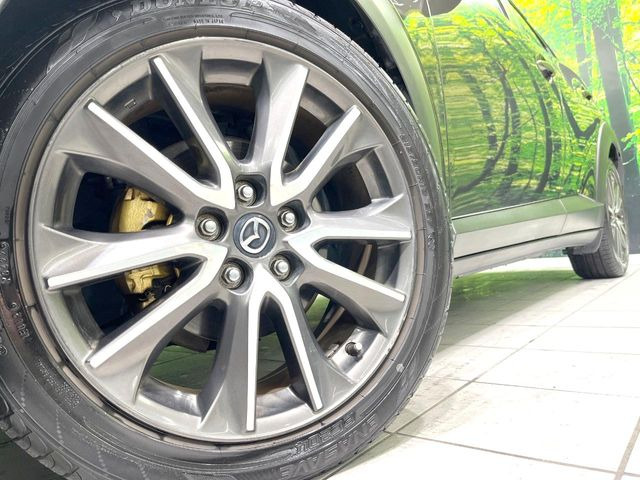 �y�����A���~�z�C�[���z�O�ςɃ}�b�`���������A���~�z�C�[���𑕒����Ă���܂��B�e��ЊO�A���~�z�C�[����A�X�^�b�h���X�^�C�����戵�����Ă���܂��B���񂲑��k����������