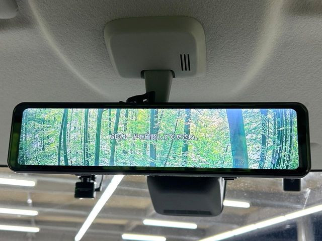 �y�f�W�^���C���i�[�~���[�z��Ȃ̑傫�ȉו��⓯��҂Ō�����m�F���Â炢���ł����S!�J�������B�e�����ԗ�����̉f�������[���~���[���ɕ\���B�N���A�Ȏ��E�ŏ󋵂̊m�F���\�ł�!