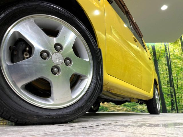 �y����14�C���`�A���~�z�C�[���z�O�ςɃ}�b�`���������A���~�z�C�[���𑕒����Ă���܂��B�e��ЊO�A���~�z�C�[����A�X�^�b�h���X�^�C�����戵�����Ă���܂��B���񂲑��k����������