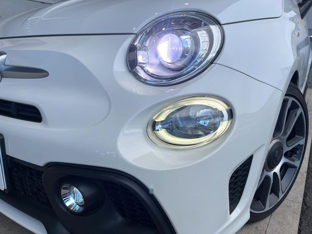 ��HID�w�b�h���C�g:�������L�Z�m���w�b�h���C�g�ŁA���S�^�]���x����ǍD�Ȏ��E��!