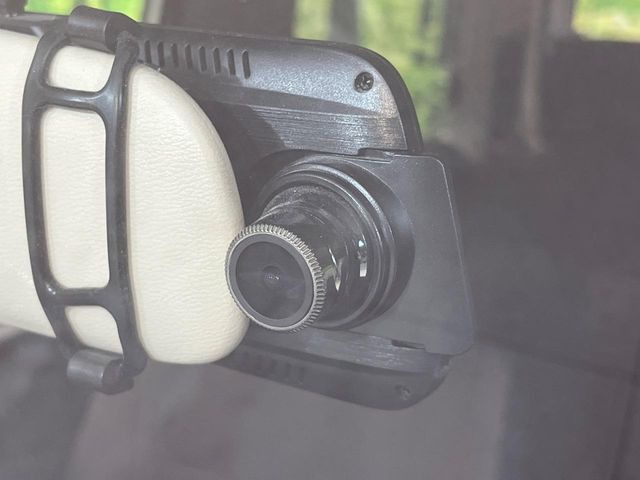 �y�h���C�u���R�[�_�[�z���S�E���S�ȃJ�[���C�t�ɕK�{�̃h���C�u���R�[�_�[�𑕔�!���s���͂������A������^�]�⎖�̂ɑ��������ۂ̏󋵂��f���ŋL�^���A����̃��X�N�ɔ����܂��B