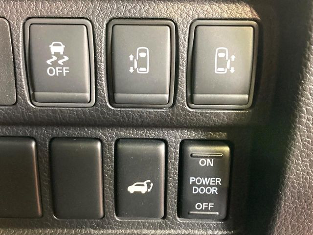 �y�����p���[�X���C�h�h�A�z�X�}�[�g�L�[��^�]�Ȃ̃X�C�b�`�Ō�ȗ����X���C�h�h�A�̊J���\���d��������͂����ăh�A���J����K�v�������A�����Ȃ��q�l�ł��ȒP�ɊJ���߂ł����K�ł���