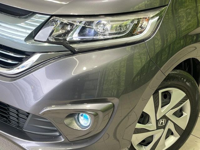 �yLED�w�b�h���C�g�z���V����ԑ��s�����ǍD�Ȏ��E���m�ۂ����S���ĉ^�]�ł��鍂�P�xLED�w�b�h���C�g�𑕔�!�_�����x�������A����d�͂��}�����Ă��܂��B