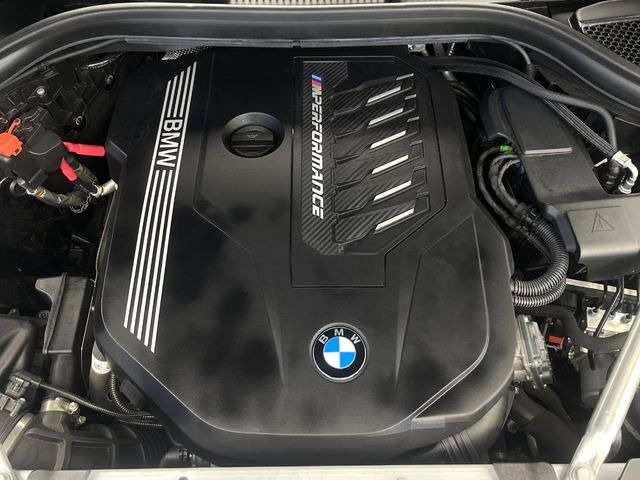 �����X�ł́A�e���[�J�[�̐�p�f�f�e�X�^�[�𓱓��B���Ǝ��i�����e�N�j�J���X�^�b�t���풓���Ă���܂��̂ŁA������̍ۂɂ����S���Ă����p���������܂��B