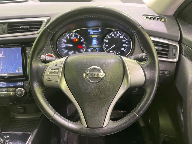 �y�����v�����X�e�A�����O�z�㎿�Ȋv���g�p���邱�ƂŁA��ɂ����������݂ƂĂ��^�]���₷���n���h���ł���