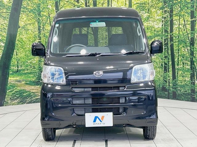 ���Ђł́A�S�ԁw�C�����Ȃ��x�̂��Ԃ̂ݎ�舵���Ă���܂��B��C�o�C���[�ɂ�錵�I�����d����̌�A���Ɍ�̎ԗ��`�F�b�N���s���A�l�N�X�e�[�W���F�肵�����i���Ȓ��ÎԂ����񋟂��Ă���܂��B