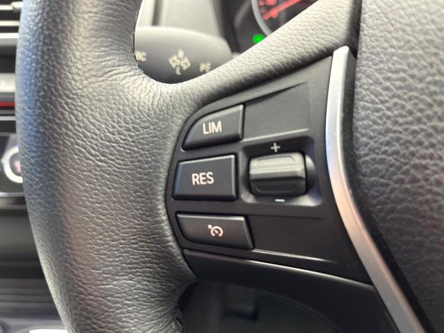 ���I�[�g�N���[�Y�R���g���[��:�������H�⎩���Ԑ�p���H���ɂāA�葬���q���\�ƂȂ�֗��ȋ@�\�ł��B�������ړ��̍ۂł����ɂ����֗��ɂ��g�����������܂���