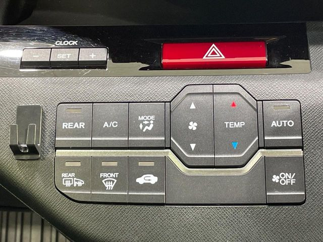 �y�I�[�g�G�A�R���z��x���D�݂̉��x�ɐݒ肷��΁A�ԓ��̉��x�����m�����ʂ≷�x�������Œ����B����&hellip;����&hellip;�Ɖ��x���X�C�b�`���������K�v�͂���܂���B���K�Ȏԓ���Ԃɂ͕K�{�̋@�\�ł��ˁ�