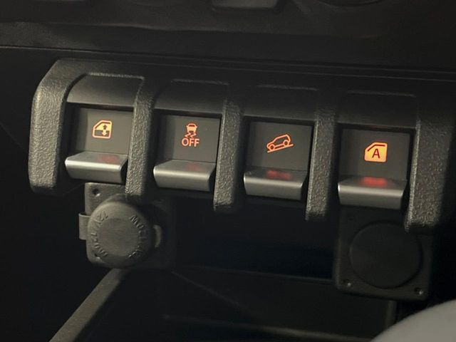 �y�_�E���q���A�V�X�g�z�}�ȍ⓹������Ƃ��Ɏ����Ńu���[�L�𐧌�A���̒ᑬ�x��ۂ��܂��B�ᓹ�∫�H�ȂǊ���₷���H�ʂ̉����ł��^�C�������b�N���Ȃ�������S!�n���h������ɏW���ł��܂�!