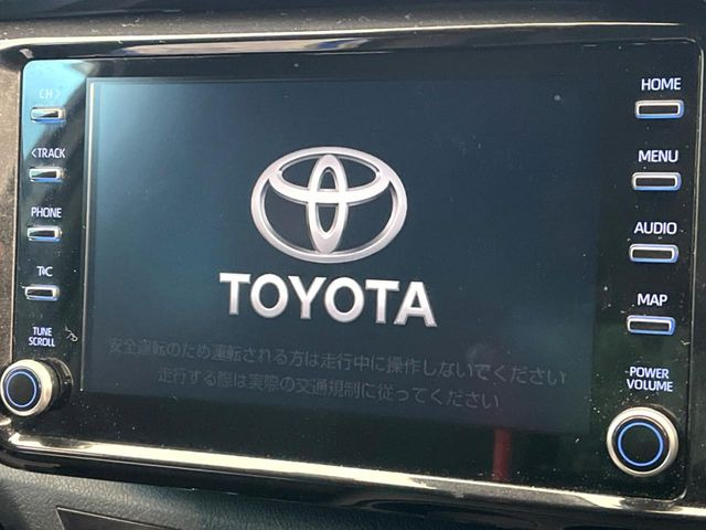 �y���[�J�[����8�^�i�r�z�C���e���A�ɗn�����ރX�^�C���b�V���ȁu��p�݌v�v���[�J�[�i�r�𑕔��􎋔F���⑀�쐫�ȂǊ�{���\�ɂ��D��A���㎿�ȃJ�[���C�t�����y���݂��������܂��B