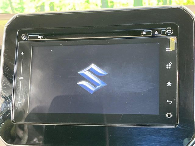 �y���[�J�[�����i�r�z�C���e���A�ɗn�����ރX�^�C���b�V���ȁu��p�݌v�v���[�J�[�i�r�𑕔��􎋔F���⑀�쐫�ȂǊ�{���\�ɂ��D��A���㎿�ȃJ�[���C�t�����y���݂��������܂��B