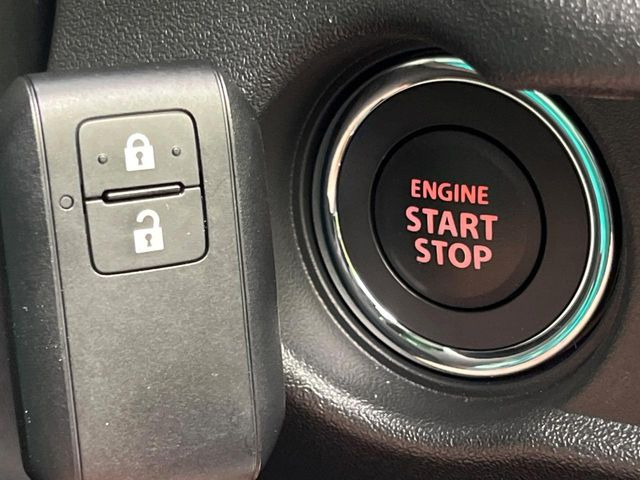 �y�L�[���X�X�^�[�g�V�X�e���z�J�o����|�P�b�g�ɓ��ꂽ�܂܂ł��h�A�̎{���E�������\�ȃX�}�[�g�L�[�𑕔��B�G���W���̃I���E�I�t�����J�M�����o���K�v����������Ƃ��Ă��֗��ł���