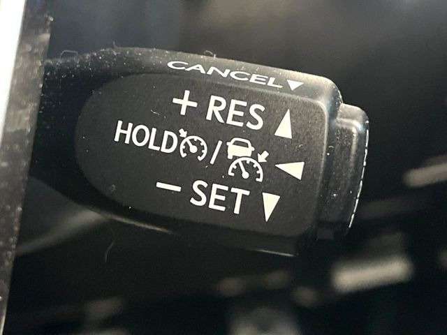 �y���[�_�[�N���[�Y�R���g���[���z�������H�ł̒��������s���y��!!�����ő��x��ۂN���[�Y�R���g���[�����A�Փˌy���V�X�e���ƘA�g���A�O���̎ԗ������m���ĎԊԂ�ۂ悤�ɑ��x���߂��Ă���܂�!!