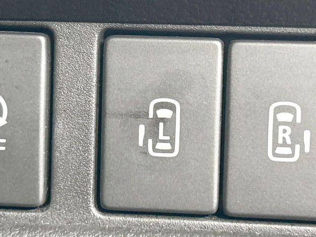 �y�����p���[�X���C�h�h�A�z�X�}�[�g�L�[��^�]�Ȃ̃X�C�b�`�Ō�ȗ����X���C�h�h�A�̊J���\���d��������͂����ăh�A���J����K�v�������A�����Ȃ��q�l�ł��ȒP�ɊJ���߂ł����K�ł���