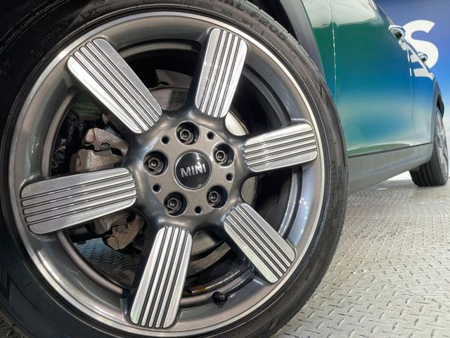 ������18�C���`�A���~�z�C�[��:�A���ԂȂ�ł͂̑�z����������x����z�C�[���Ƒ����ł�!���{�Ԃ̑���Ɋ���Ă�����ɂ����Б̊����Ē��������قǁA�������x���ł܂Ƃ܂��Ă��܂�!