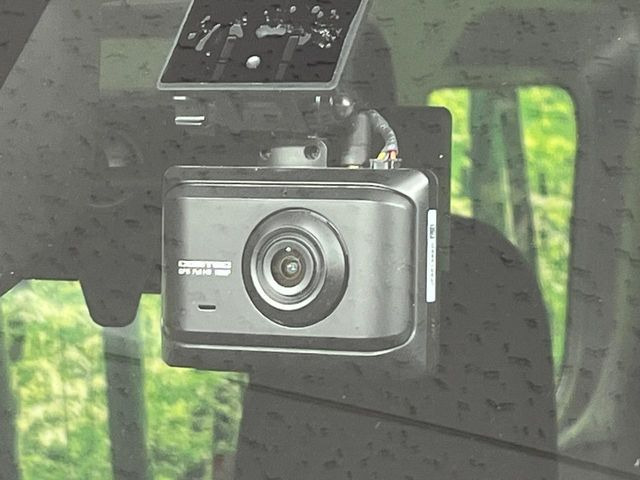 �y�h���C�u���R�[�_�[�z�h���C�u���R�[�_�[����!���s���͂������A������^�]�⎖�̂ɑ��������ہA�f���ŋL�^���A����̃��X�N�ɔ����܂��B���L�^�pSD�J�[�h�͂��q�l�����g�ł��������������K�v������܂��B