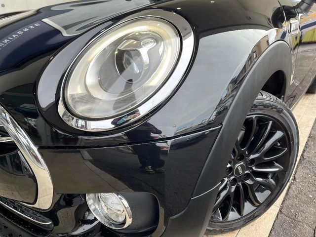 ��LED�w�b�h���C�g:��ԑ��s�����ǍD�Ȏ��E���m�ۂ����S���ĉ^�]�ł��鍂�P�xLED�w�b�h���C�g�𑕔�!�_�����x�������A����d�͂��}�����Ă��܂��B