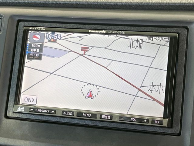 �y�i�r�Q�[�V�����z�g���₷���i�r�ŖړI�n�܂ł�������ē����Ă���܂��B�e��I�[�f�B�I�Đ��@�\���[�����Ă���A���Ԃ̉^�]������Ɋy�����Ȃ�܂�!!