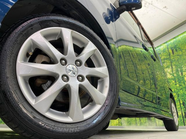 �y����14�C���`�A���~�z�C�[���z�O�ςɃ}�b�`���������A���~�z�C�[���𑕒����Ă���܂��B�e��ЊO�A���~�z�C�[����A�X�^�b�h���X�^�C�����戵�����Ă���܂��B���񂲑��k����������