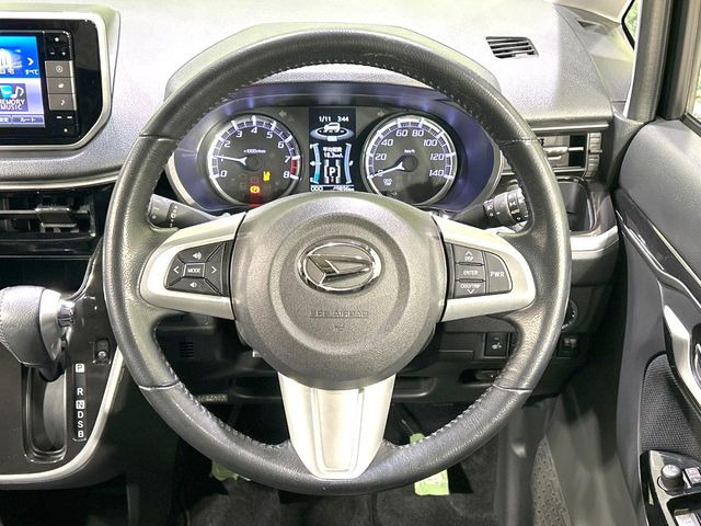 �y�����v�����X�e�A�����O�z�㎿�Ȋv���g�p���邱�ƂŁA��ɂ����������݂ƂĂ��^�]���₷���n���h���ł���