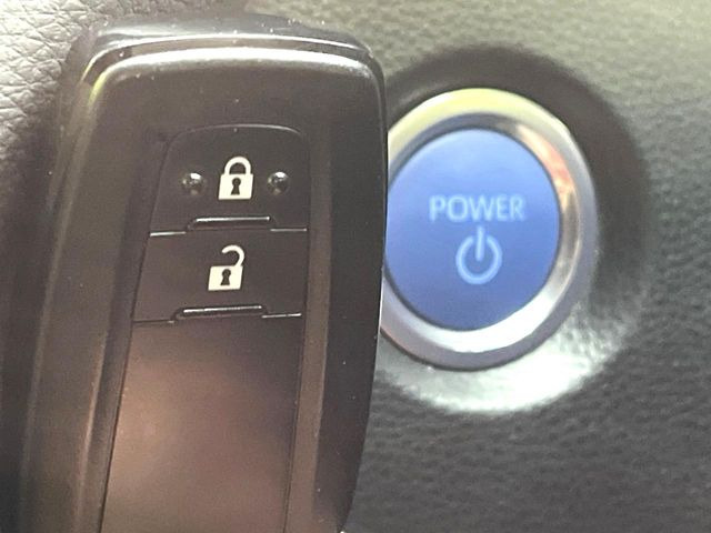 �y�X�}�[�g�L�[�z�J�o����|�P�b�g�ɓ��ꂽ�܂܂ł��h�A�̎{���E�������\�ȃX�}�[�g�L�[�𑕔��B�G���W���̃I���E�I�t�����J�M�����o���K�v����������Ƃ��Ă��֗��ł���