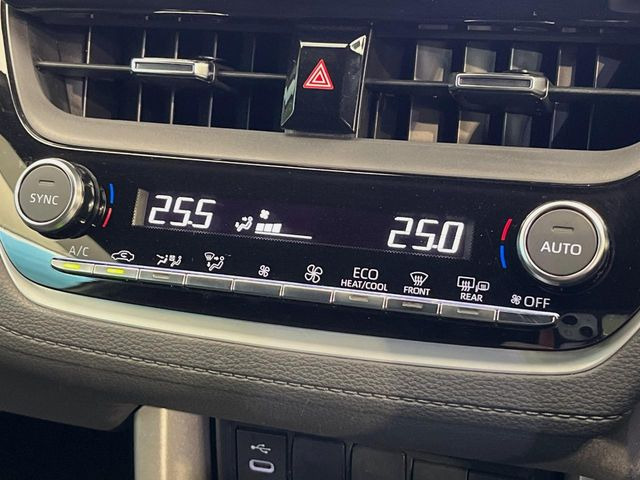 �y���E�Ɨ��^�t���I�[�g�G�A�R���z�^�]�ȂƏ���Ȃł��ꂼ�ꂨ�D�݂̉��x�ɐݒ�\�B����҂ɂ��z�������A���K�ȋ󒲂����͂��v���܂��B