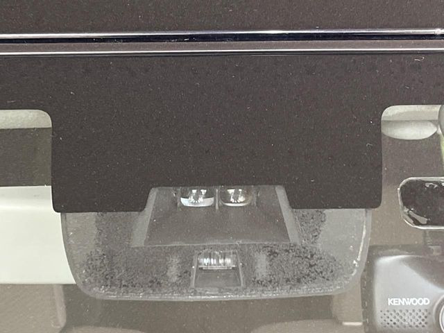 �y�X�Y�L ���[�_�[�u���[�L�T�|�[�g�z���s���ɑO���̎ԗ�����F�����A�Փ˂������Ȏ��͌x��ƃu���[�L�ŏՓˉ���Ɣ�Q�y�����A�V�X�g�B�����S�Ƀh���C�u�����y���݂��������܂��B