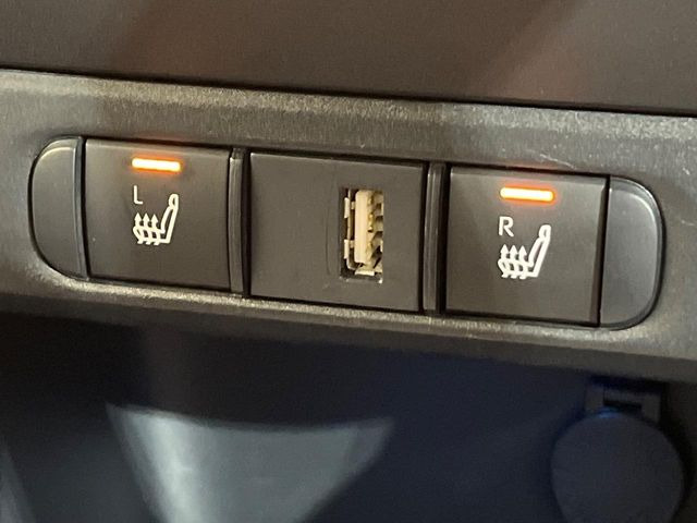 �y�V�[�g�q�[�^�[�z�������ɏd�󂷂�V�[�g�q�[�^�[!�G�A�R����葁�����܂��Ă����̂Ŋ�����̐l�����S�ł��ˁ�G�A�R���̉����͊������邩����A�Ƃ������ɂ����������߂ł��B