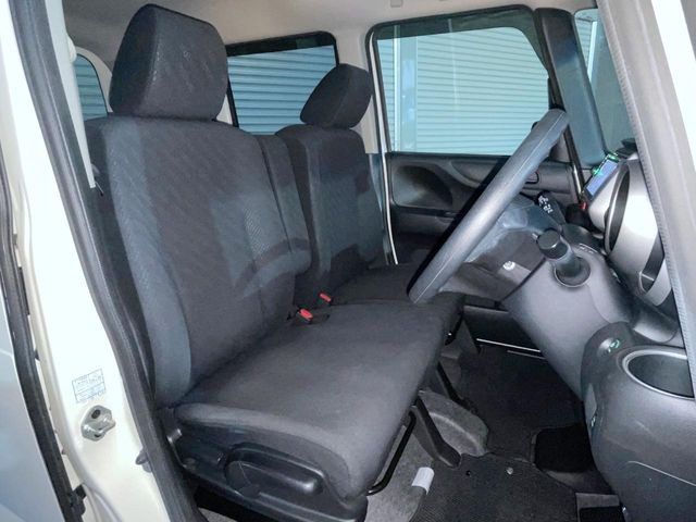 �^�]�Ȃ܂��ɂ͏\���ȃX�y�[�X������A�啿�ȕ��ł��������^�]���Ă�����������ł��B