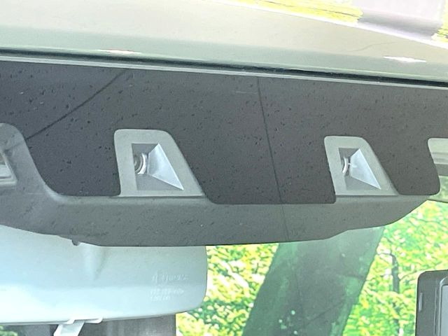 �y�X�Y�L �Z�[�t�e�B�T�|�[�g�z���s���ɑO���̎ԗ�����F�����A�Փ˂������Ȏ��͌x��ƃu���[�L�ŏՓˉ���Ɣ�Q�y�����A�V�X�g�B�����S�Ƀh���C�u�����y���݂��������܂��B