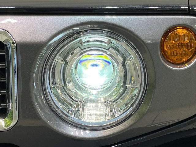 �yLED�w�b�h���C�g�z���V����ԑ��s�����ǍD�Ȏ��E���m�ۂ����S���ĉ^�]�ł��鍂�P�xLED�w�b�h���C�g�𑕔�!�_�����x�������A����d�͂��}�����Ă��܂��B