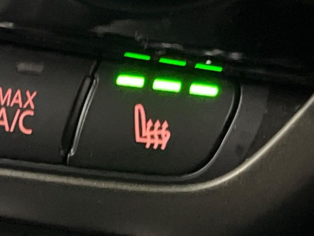 ���t�����g�V�[�g�q�[�e�B���O:�^�]�ȁE����ȋ��ɎO�i�K�Œ��߂��\�ȃV�[�g�q�[�^�[�𑕔����Ă���܂��B�G�߂��킸���K�ɂ��g�p���������܂��B