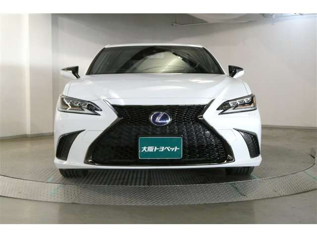 ES300h Fスポーツ